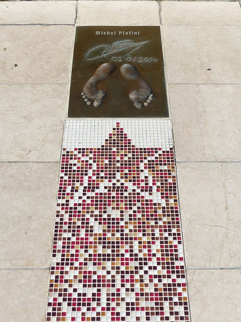 这种劣势更 这种劣势更